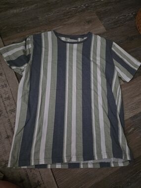 Denim & Flower Striped Crewneck Tee in Olive, Navy & White